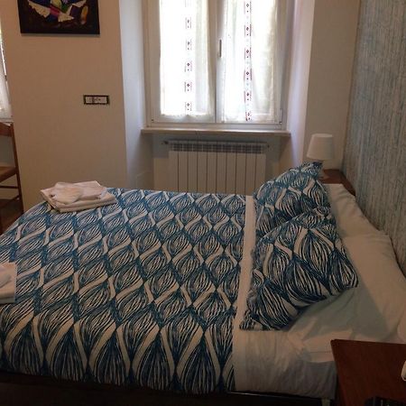 B & B Leonard Acqui Roma Habitación foto