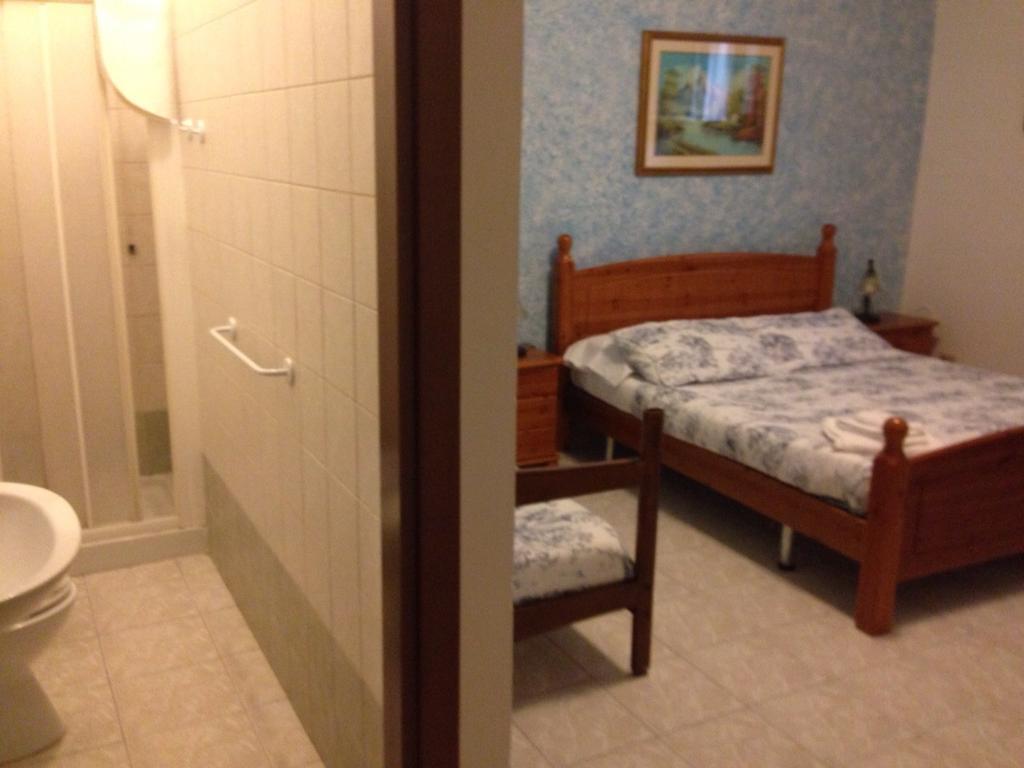 B & B Leonard Acqui Roma Exterior foto